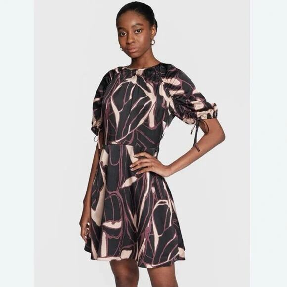 TED BAKER Gilliaa Abstract Print Mini Fit & Flare Dress Puff Sleeves Size 0 US 2 - Picture 1 of 10